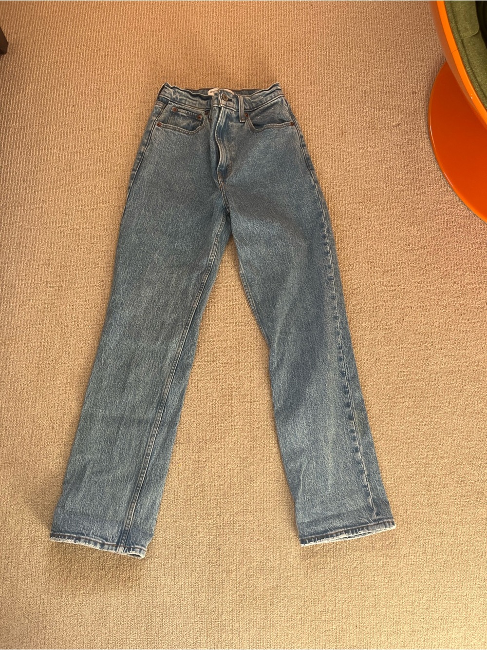 Abercrombie & Fitch 90s straight ultra high rise blue jeans size 0